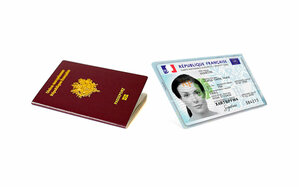 PASSEPORTS ET CARTES D'IDENTITE